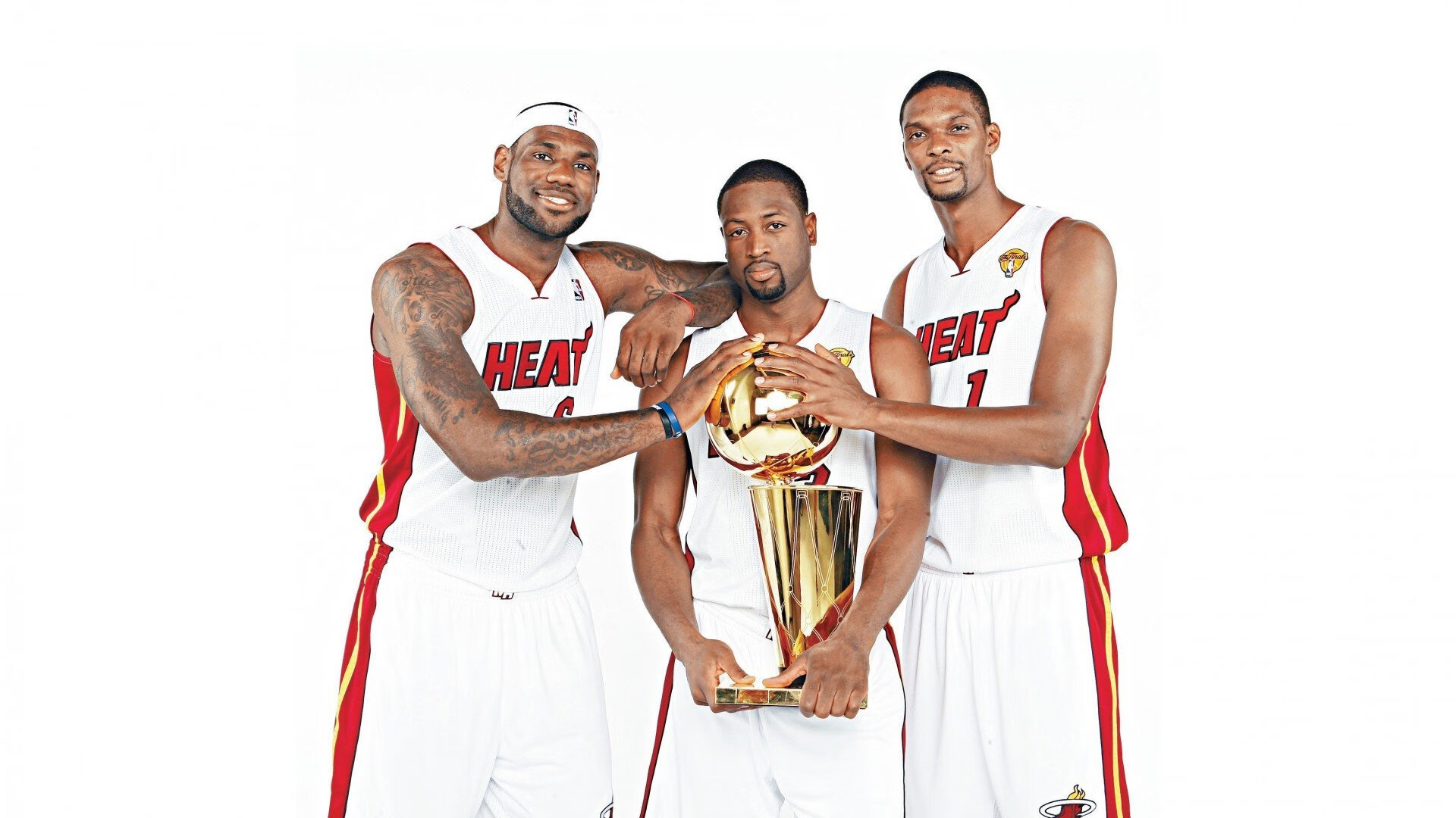 《CS_GO》新赛季线上线下同步,比赛公平性再提升,csgo线下赛和线上赛区别大吗