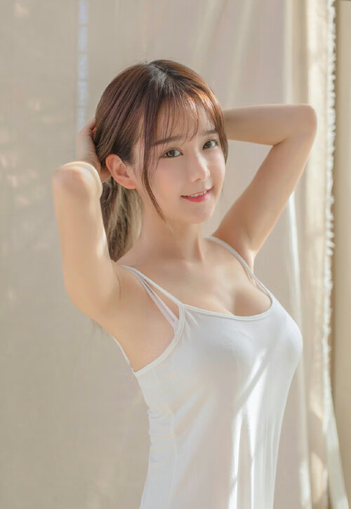 “高新体育中心:沙滩排球赛事燃起热潮,选手拼劲力”